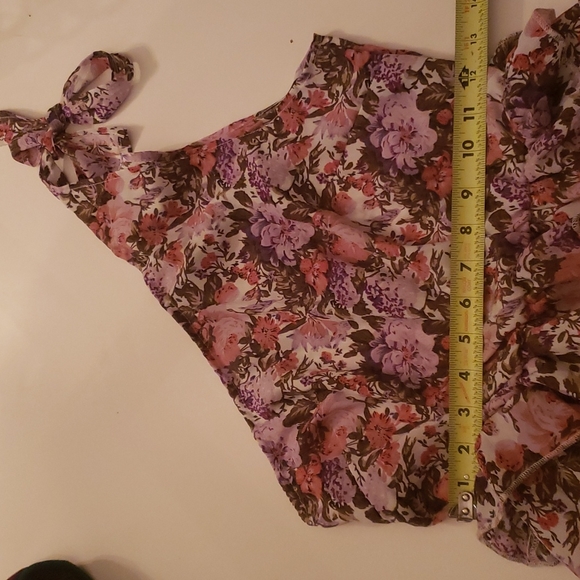 Floral Dress - Picture 8 of 9